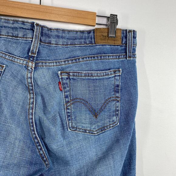 Levi's 545 Low Bootcut Medium Wash Blue Denim Flare Jeans Women's Size 36 - Picture 7 of 8